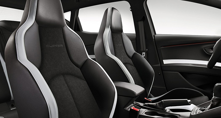 Seat Leon Cupra TSI interior