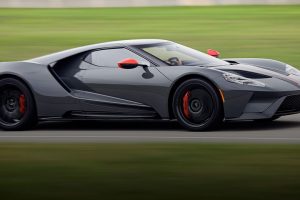 Ford GT Carbon Series feature