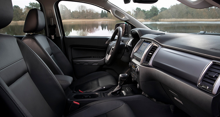 Ford Ranger Limited interior 1