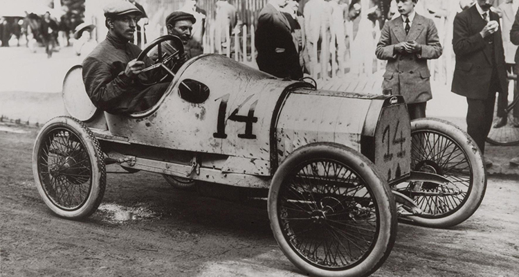 Bugatti Type 13 front side