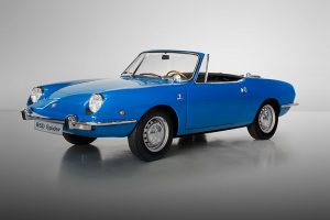 SEAT 850 Spyder at the Techno-Classica (feature)