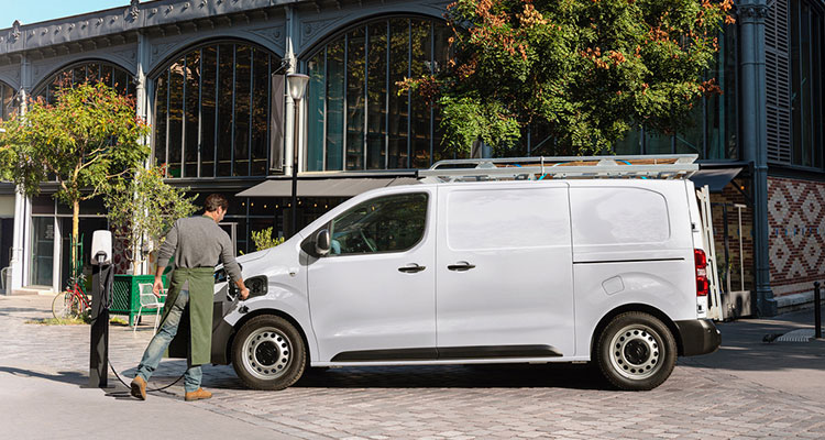 Van Drivers Considering Switching To Electric